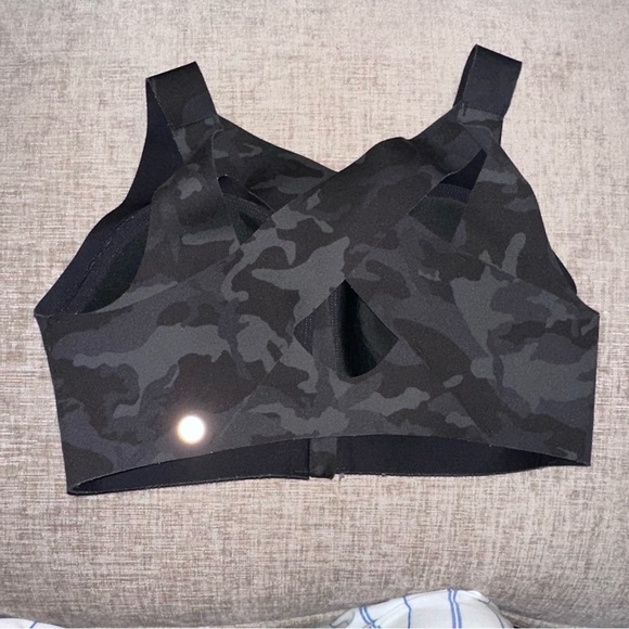 Lululemon Athletica Dark Camouflage Sports Bra - Picture 2 of 3